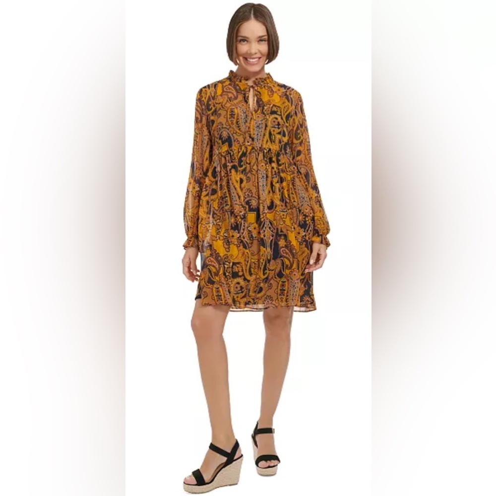 Tommy Hilfiger
Women's Printed Tie-Neck Long-Sleeve Chiffon Dress